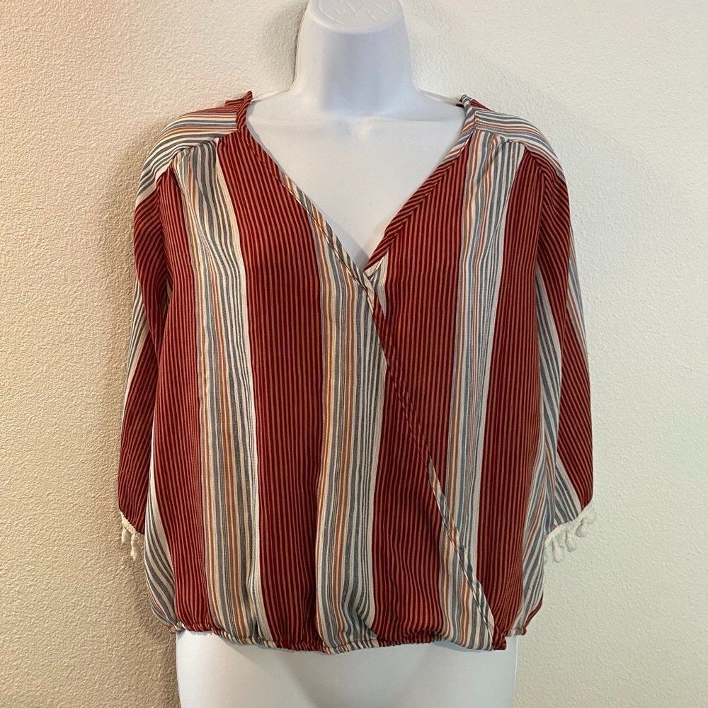 Lavender Field V-Neck striped blouse